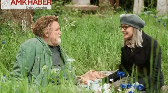 "Davetsiz Aşk Filmi: Romantizmin Sınırlarını Zorlayan Bir Hikaye"